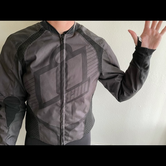 Icon Overlord women’s motorcycle jacket size m - Picture 14 of 16